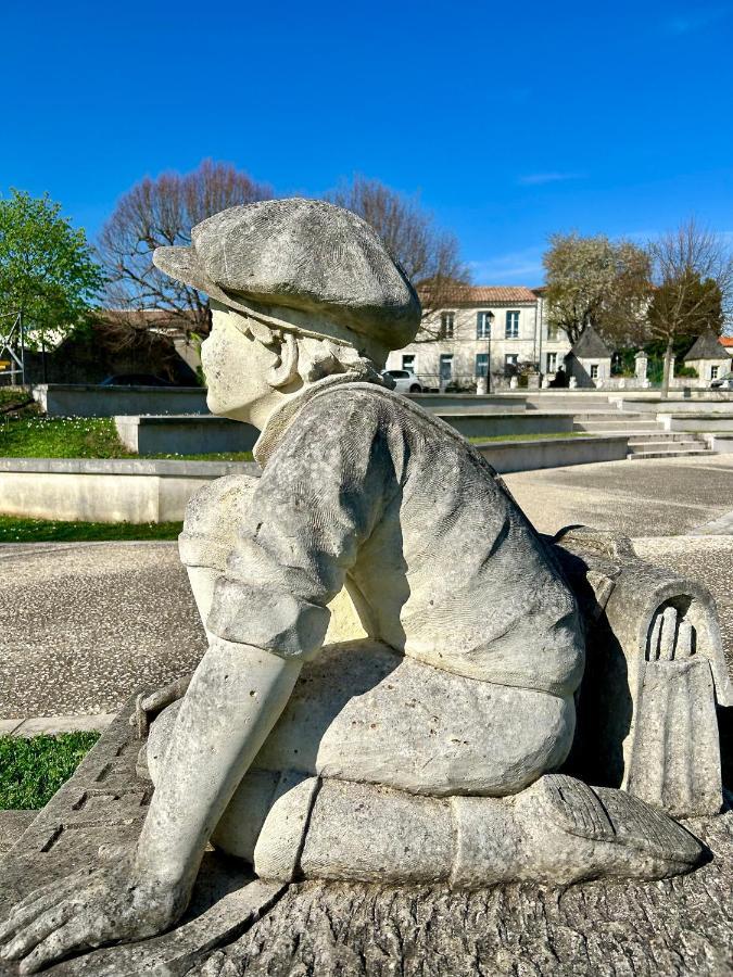 La Berlandiere Un Petit Coin De Paradis Taillant Luaran gambar